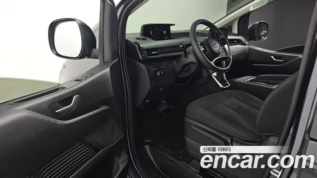 Hyundai Staria — Фото автомобиля 11