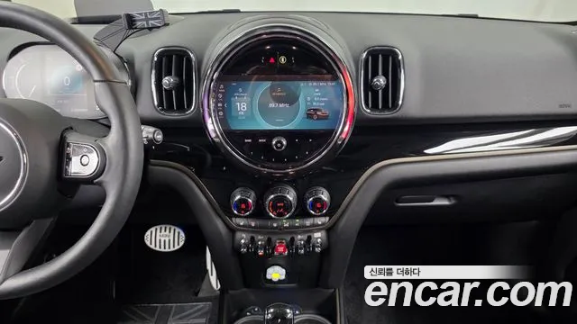 Mini Countryman — Фото автомобиля 14
