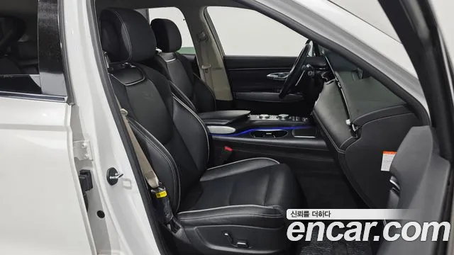 Genesis GV70 Electrified — Фото автомобиля 16