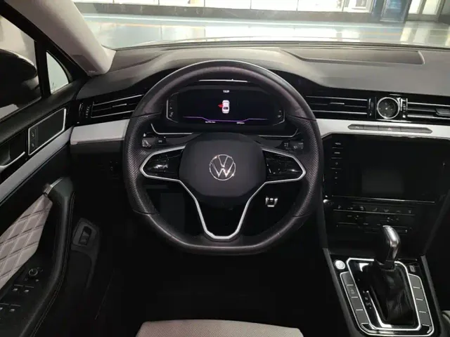 Volkswagen Magotan — Фото автомобиля 10