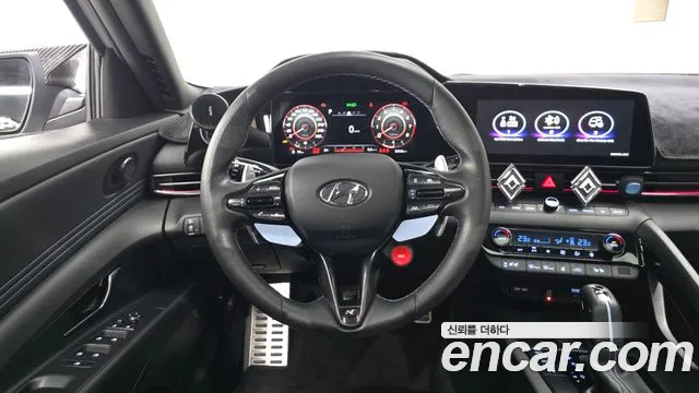 Hyundai AVANTE — Фото автомобиля 12