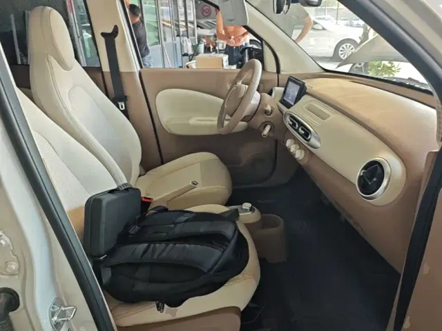 Wuling Hongguang Mini EV — Фото автомобиля 24