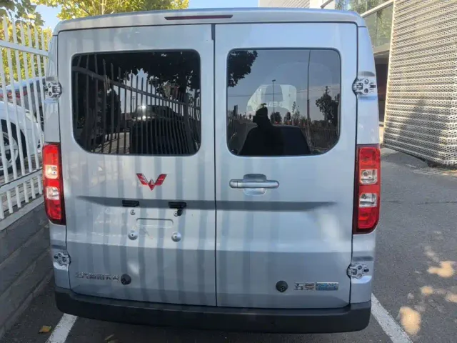 Wuling Yangguang — Фото автомобиля 5
