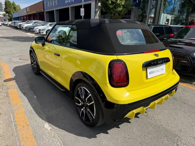 MINI Hatch — Фото автомобиля 4