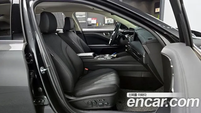 Kia K8 The New K8 2.5 Бензин 2WD — Фото автомобиля 10