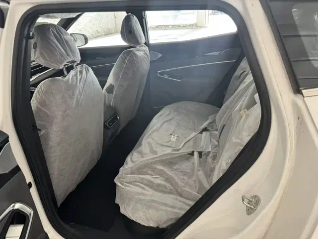 Geely Boyue — Фото автомобиля 16