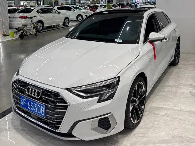 Фотография автомобиля — Audi A3