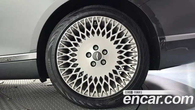 Genesis G80 RG3 — Фото автомобиля 6