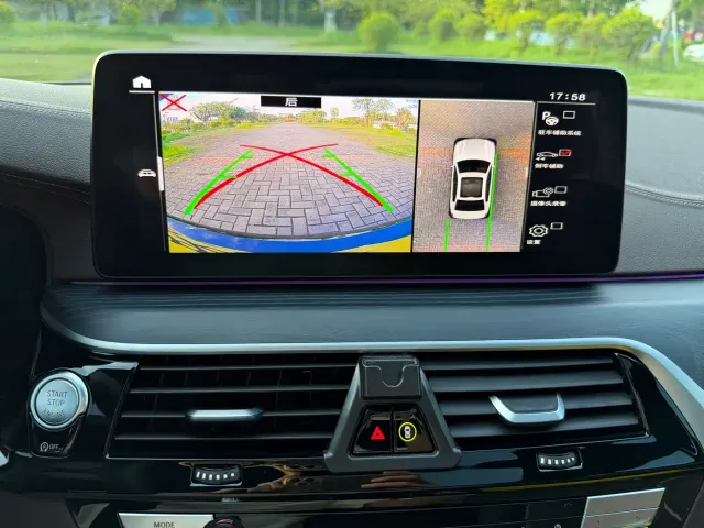 BMW 5 Series — Фото автомобиля 19