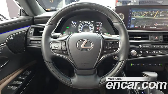 Lexus ES 7th Gen — Фото автомобиля 13