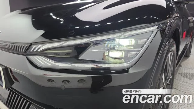 Kia EV6 — Фото автомобиля 22