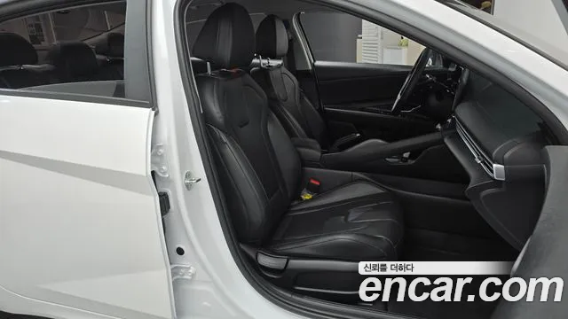 Hyundai Avante — Фото автомобиля 16