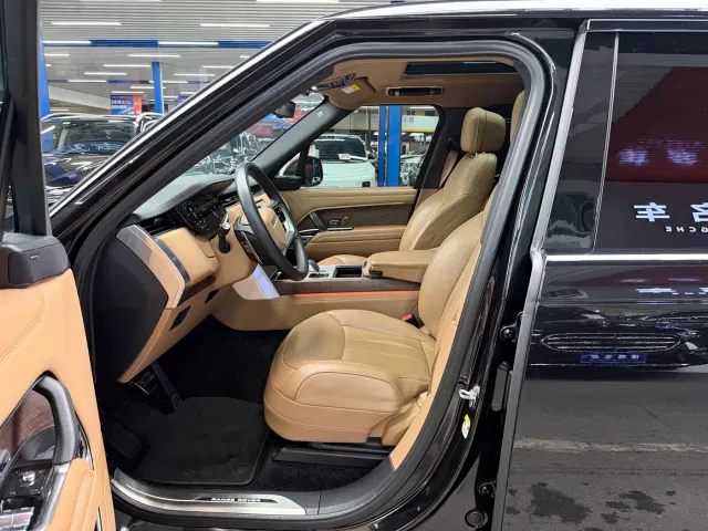 Land Rover Range Rover — Фото автомобиля 6