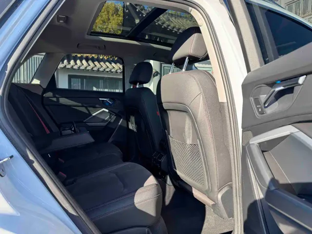 Audi Q3 — Фото автомобиля 9