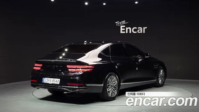 Genesis G80 Бензин 2.5 турбо AWD — Фото автомобиля 2