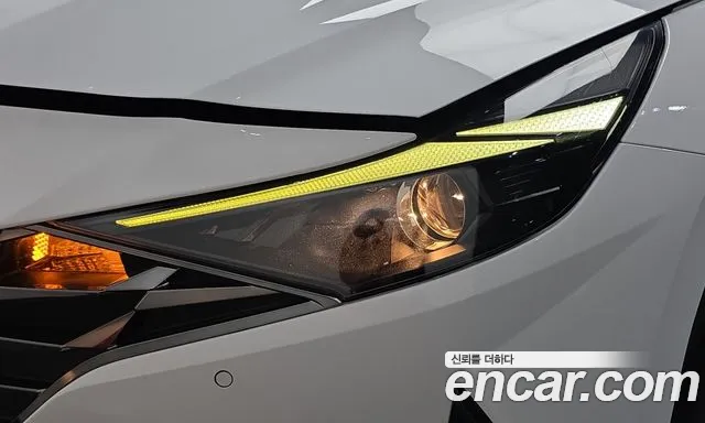 Hyundai Avante CN7 — Фото автомобиля 7