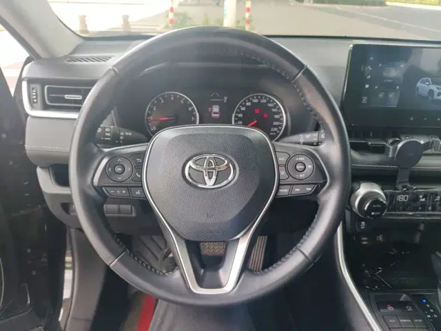 Toyota Wildlander — Фото автомобиля 6