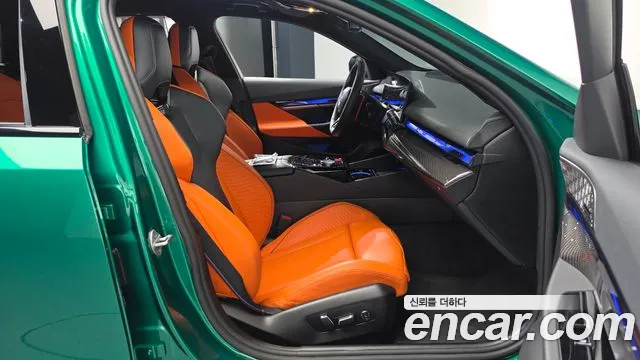BMW M5 G90 — Фото автомобиля 16