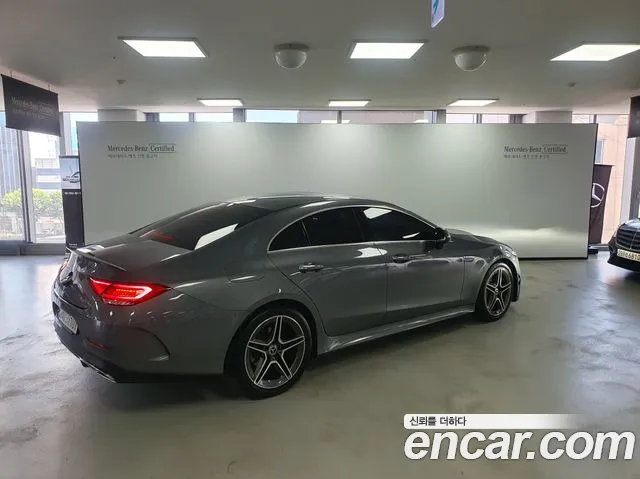 Mercedes-Benz CLS-Class — Фото автомобиля 2