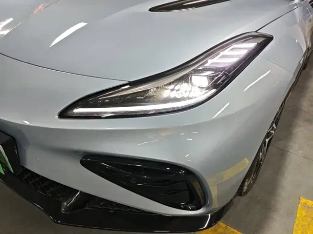 Hozon Neta GT — Фото автомобиля 17