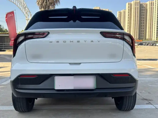 Geely Geometry E Firefly — Фото автомобиля 17