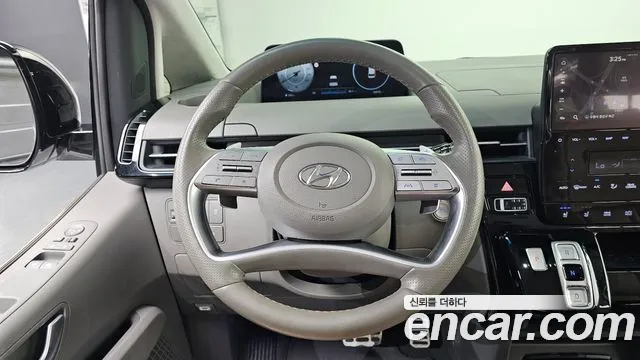 Hyundai Staria Staria Lounge 9 мест — Фото автомобиля 13