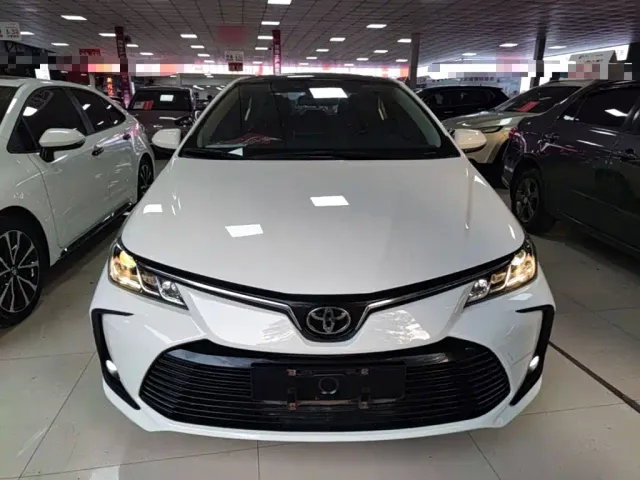 Toyota Corolla — Фото автомобиля 2