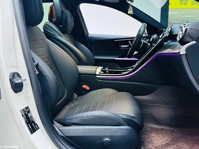 Mercedes-Benz C-Class — Фото автомобиля 12
