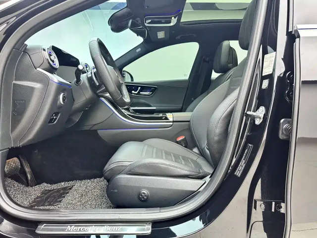 Mercedes-Benz C-Class — Фото автомобиля 9