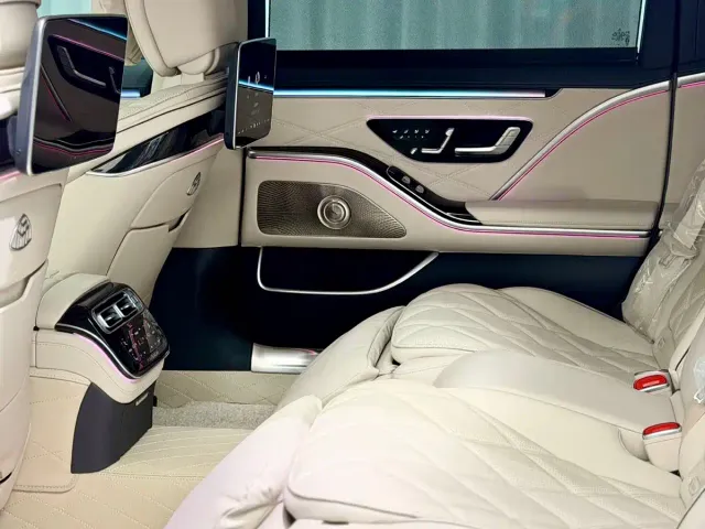 Mercedes-Benz Maybach S-Class — Фото автомобиля 13
