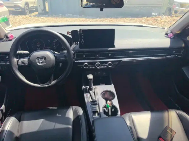 Honda Civic — Фото автомобиля 9