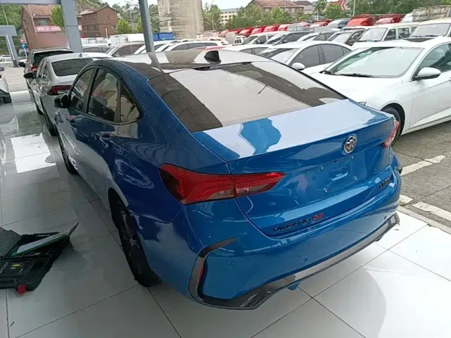 Buick Verano — Фото автомобиля 4