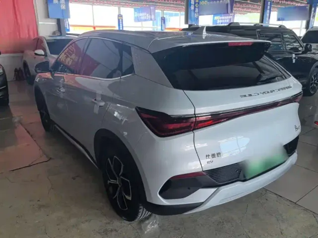 BYD Yuan PLUS — Фото автомобиля 4