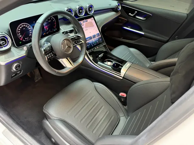 Mercedes-Benz C-Class — Фото автомобиля 11