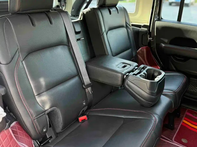 Jeep Wrangler — Фото автомобиля 13