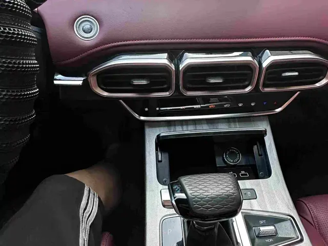 Jetour X70 Plus — Фото автомобиля 14