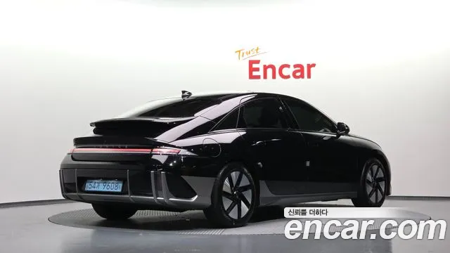 Hyundai Ioniq 6 — Фото автомобиля 2