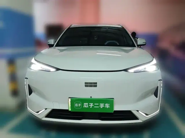 Geely Galaxy E5 — Фото автомобиля 22