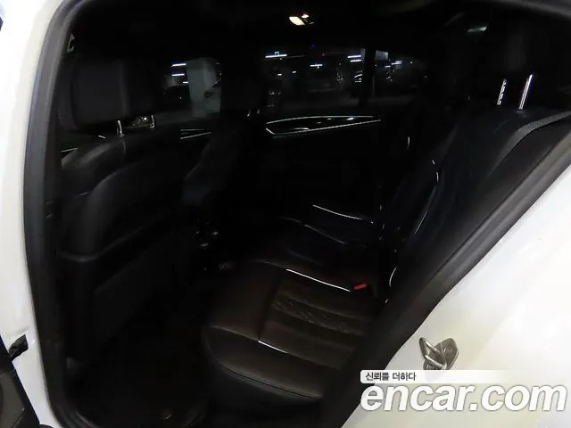 BMW 5 Series G30 — Фото автомобиля 7
