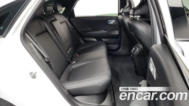 Hyundai Ioniq6 — Фото автомобиля 10