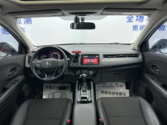 Honda Vezel — Фото автомобиля 16