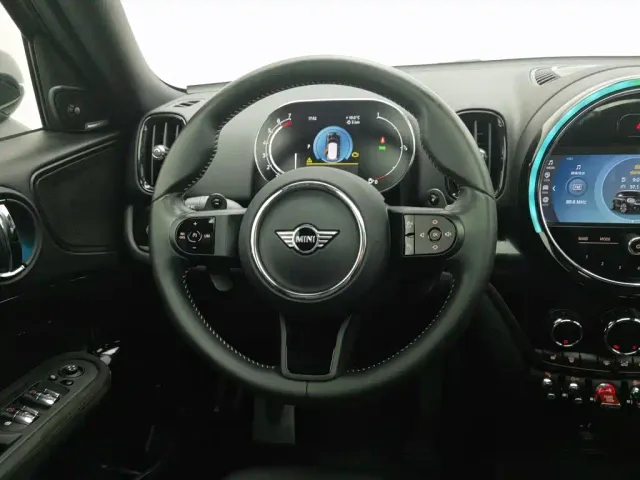 MINI Countryman — Фото автомобиля 11