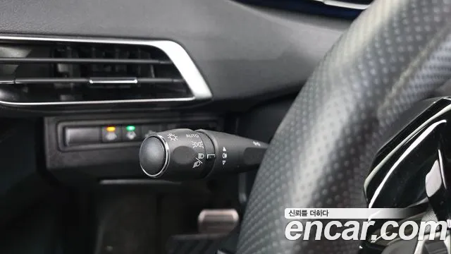 Peugeot 3008 2nd Gen — Фото автомобиля 23