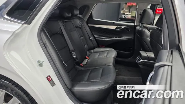 Hyundai Grandeur (New) Hybrid — Фото автомобиля 18