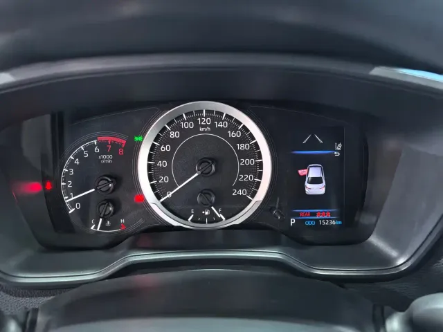 Toyota Corolla — Фото автомобиля 16