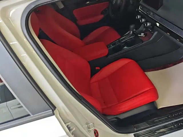Honda Civic — Фото автомобиля 24