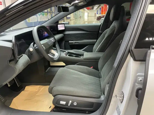 Audi E5 Sportback — Фото автомобиля 9