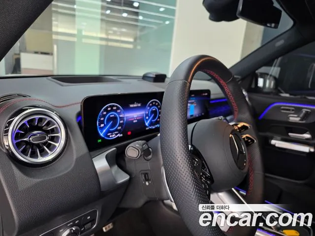 Mercedes-Benz EQB X243 — Фото автомобиля 13