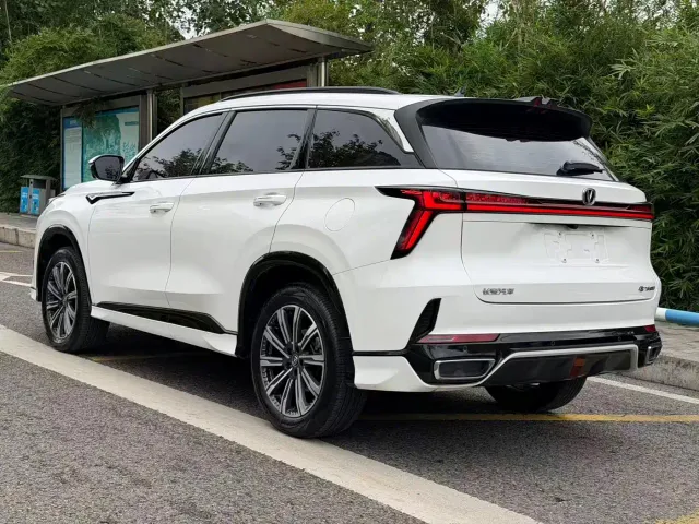 Changan CS75 Plus — Фото автомобиля 24