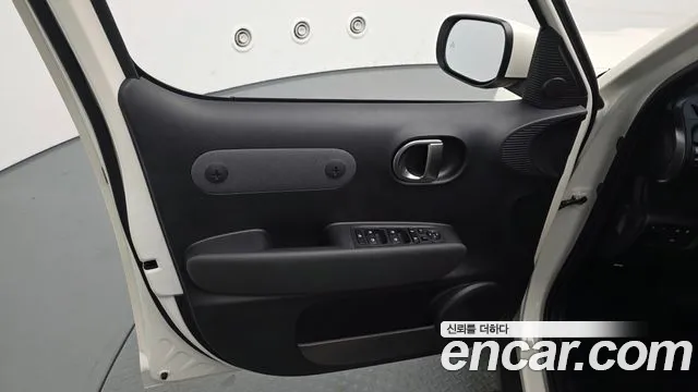 Hyundai Casper Electric — Фото автомобиля 13
